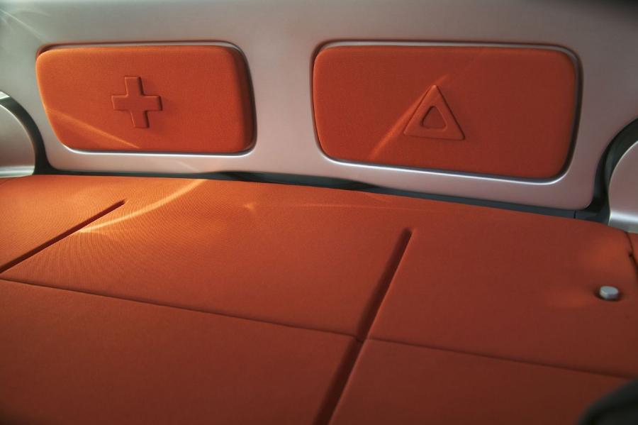  Nissan Actic Concept 2004 года  (фото 53 из 74)